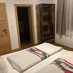Alpenhof Huber * بيتنيو آم أرلبرغ