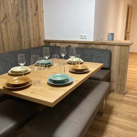 Alpenhof Huber Apartment *