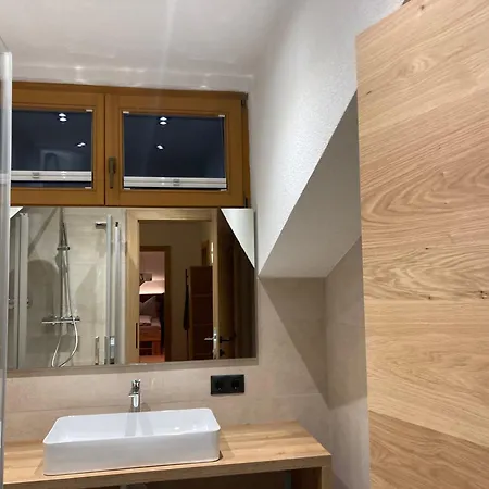 Alpenhof Huber Appartement *